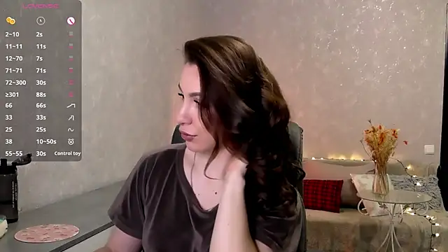 Naughty  Megan online show from 04/29/26, 04:16