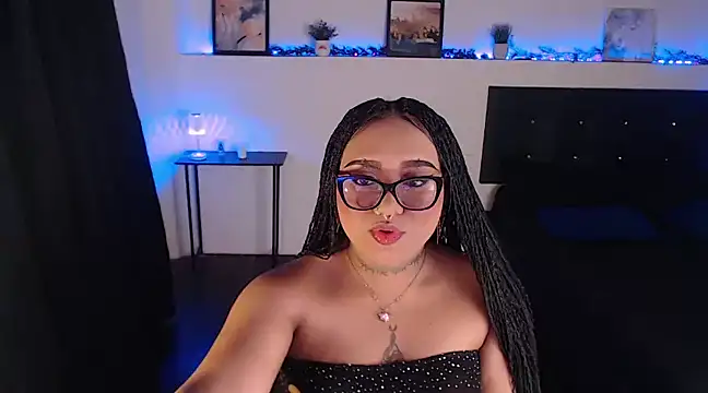 Snapshot of LiaScarlett chatting on 01/04/25, 05:58 LiaScarlett online show from 01/04/25, 05:58