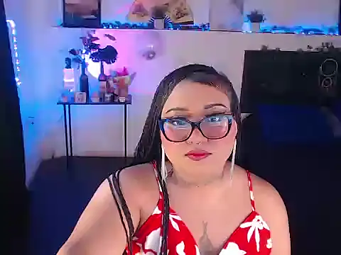 LiaScarlett online show from 11/04/25, 04:00