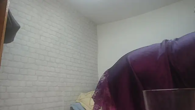 EmmaSquirt online show from 11/07/25, 07:02