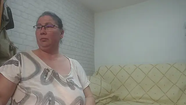 EmmaSquirt online show from 02/13/25, 09:27