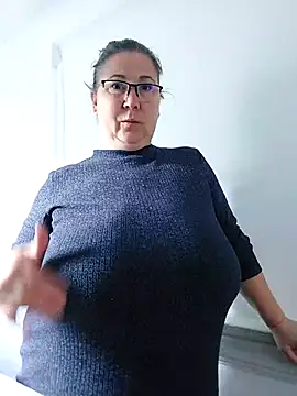 EmmaSquirt online show from 03/19/25, 03:40