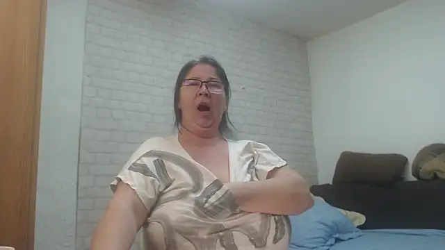 EmmaSquirt online show from 02/18/26, 11:56