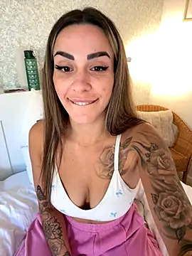 Alisa-Marie online show from 11/02/25, 12:32