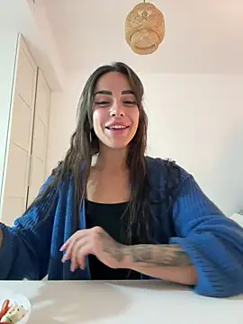 Alisa-Marie online show from 03/21/25, 05:23