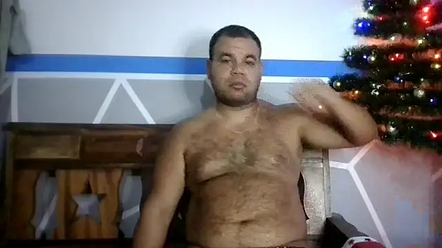 Snapshot of Evert_hairyboy chatting on 12/21/25, 06:48 Evert hairyboy online show from 12/21/25, 06:48