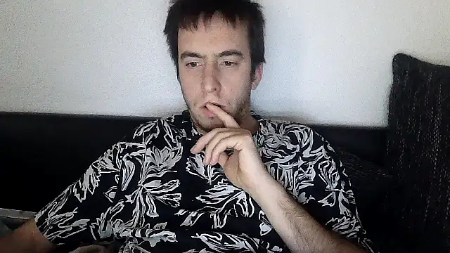 Drummer112 online show from 10/23/25, 09:52