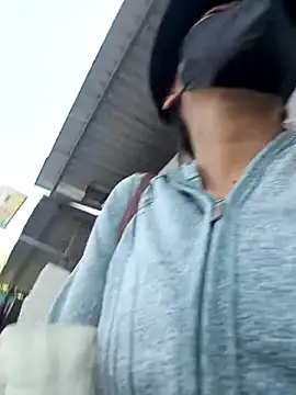 2HotAsain4u online show from 11/27/25, 01:50