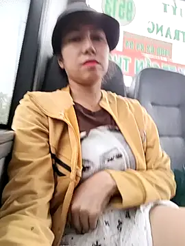 2HotAsain4u online show from 10/29/25, 01:37