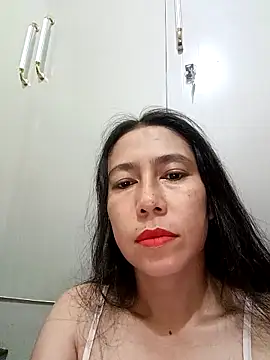 2HotAsain4u online show from 04/25/26, 12:02