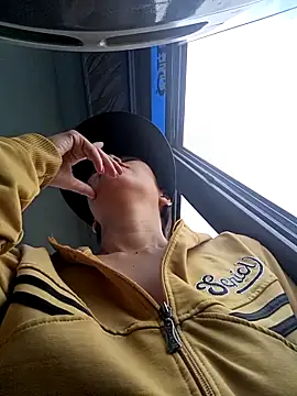 2HotAsain4u online show from 04/10/26, 02:29