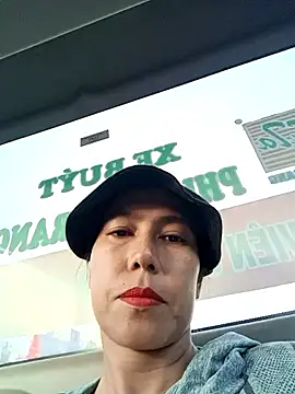 2HotAsain4u online show from 05/08/26, 11:19