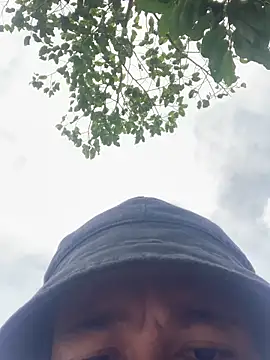 2HotAsain4u online show from 10/26/25, 05:08