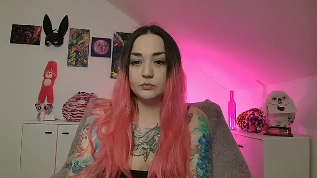 PinkHurricaneOfficial online show from 03/05/26, 06:15