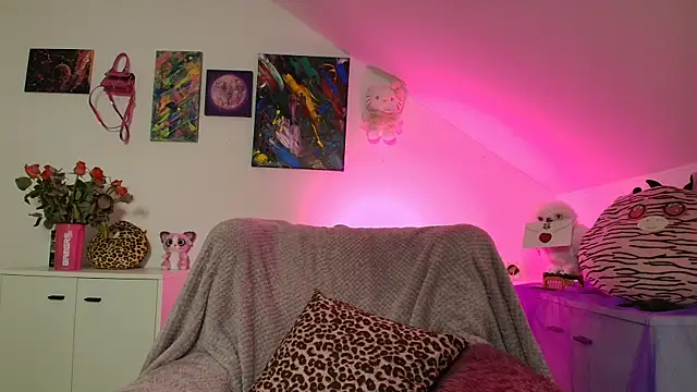 PinkHurricaneOfficial online show from 12/02/25, 02:41