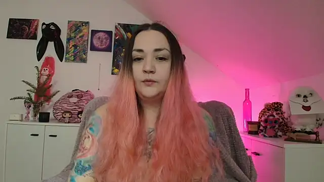 PinkHurricaneOfficial online show from 04/08/26, 02:29