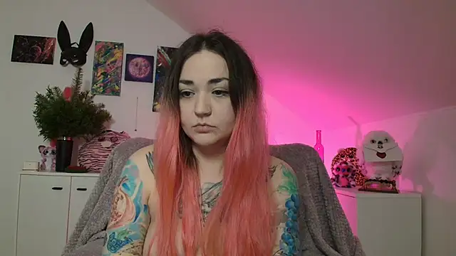 PinkHurricaneOfficial online show from 03/23/26, 09:14