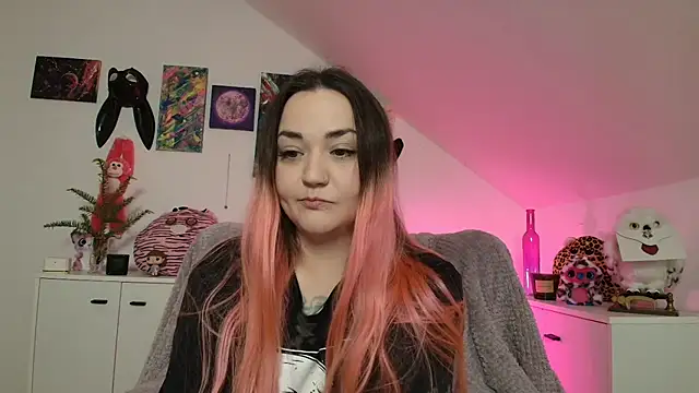 PinkHurricaneOfficial online show from 04/13/26, 03:27