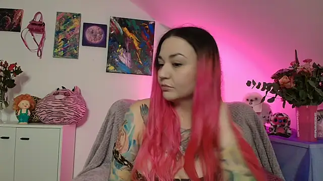 PinkHurricaneOfficial online show from 11/23/25, 09:47