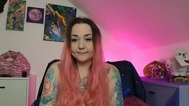 PinkHurricaneOfficial online show from 02/02/26, 09:36