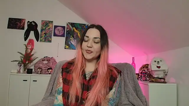 PinkHurricaneOfficial online show from 04/11/26, 09:07