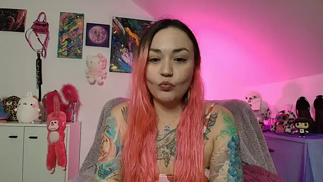 PinkHurricaneOfficial online show from 10/19/25, 04:43