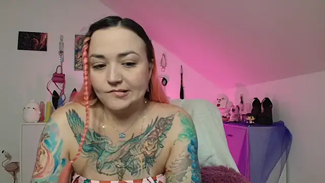 PinkHurricaneOfficial online show from 09/13/25, 03:23