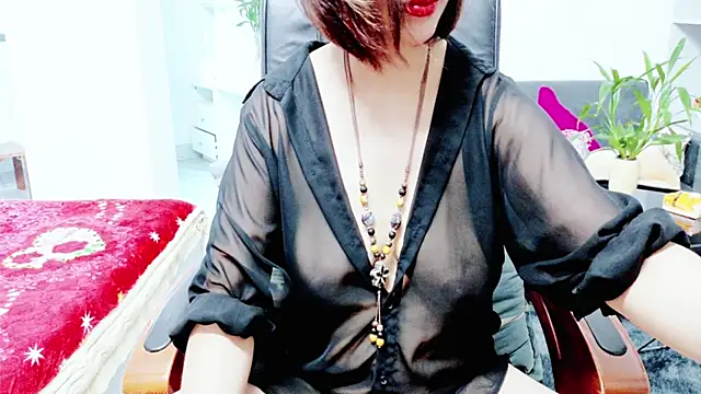 Snapshot of Miu-Le chatting on 06/19/26, 07:36 Miu-Le online show from 06/19/26, 07:36