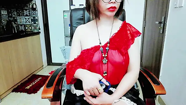 Miu-Le online show from 11/22/25, 06:40