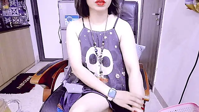 Snapshot of Miu-Le chatting on 04/20/26, 06:27 Miu-Le online show from 04/20/26, 06:27