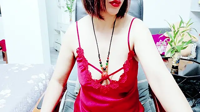 Snapshot of Miu-Le chatting on 06/26/26, 06:03 Miu-Le online show from 06/26/26, 06:03