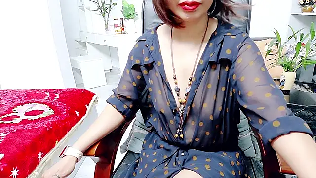 Snapshot of Miu-Le chatting on 05/24/26, 06:35 Miu-Le online show from 05/24/26, 06:35