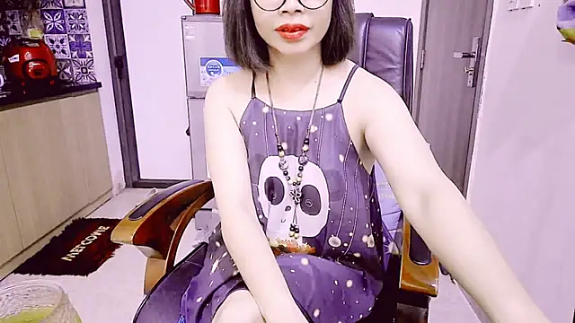 Snapshot of Miu-Le chatting on 04/24/26, 03:52 Miu-Le online show from 04/24/26, 03:52