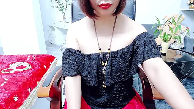 Snapshot of Miu-Le chatting on 06/07/26, 10:48 Miu-Le online show from 06/07/26, 10:48