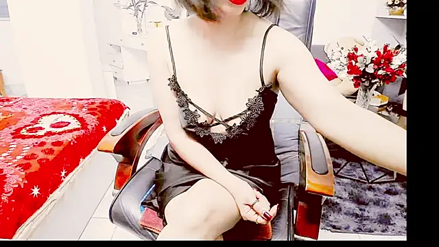 Snapshot of Miu-Le chatting on 05/16/26, 07:40 Miu-Le online show from 05/16/26, 07:40