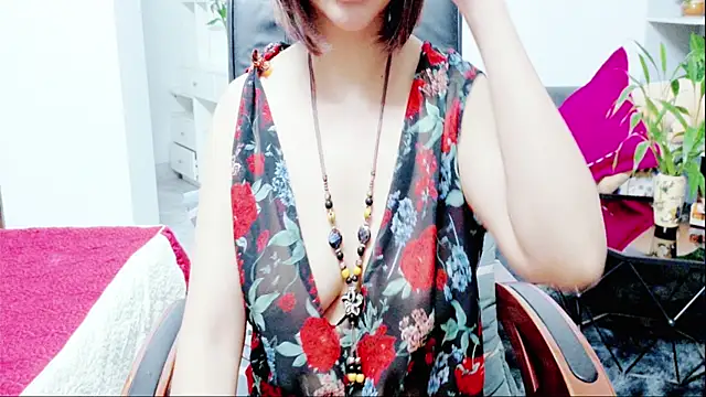 Snapshot of Miu-Le chatting on 07/08/26, 09:32 Miu-Le online show from 07/08/26, 09:32