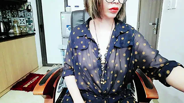 Miu-Le online show from 11/11/25, 11:27