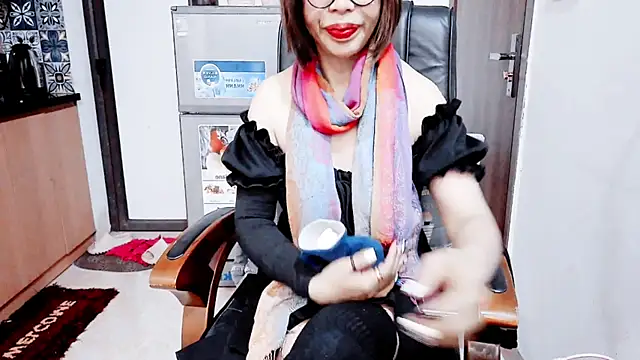 Miu-Le online show from 01/08/26, 07:31