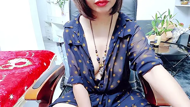 Snapshot of Miu-Le chatting on 05/29/26, 05:08 Miu-Le online show from 05/29/26, 05:08