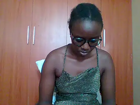 Snapshot of sexy_darleen23 chatting on 06/29/26, 11:10 sexy darleen23 online show from 06/29/26, 11:10