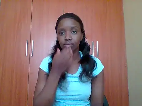 sexy darleen23 online show from 01/14/26, 10:08