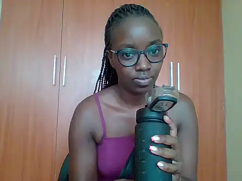 sexy darleen23 online show from 04/05/26, 09:05