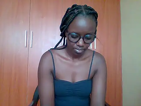 sexy darleen23 online show from 02/18/26, 09:50