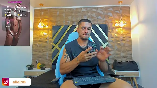Snapshot of Adbel_Sady chatting on 10/20/25, 11:22 Adbel Sady online show from 10/20/25, 11:22