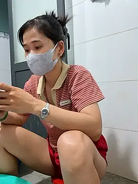 Snapshot of Xaoxang chatting on 05/12/26, 07:16 Xaoxang online show from 05/12/26, 07:16