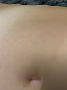 lovelly molly online show from 10/28/25, 03:44