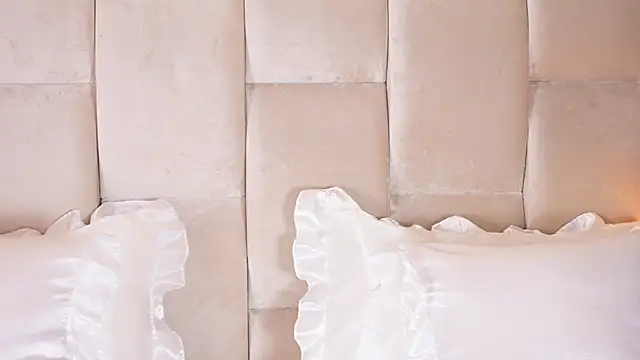 KiraKayleigh1 online show from 02/13/26, 10:32