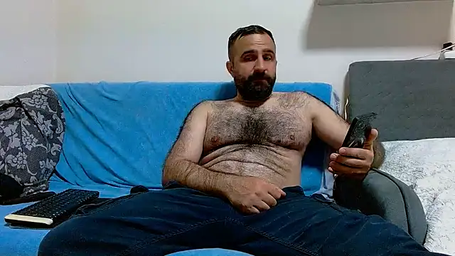 Snapshot of ivat80 chatting on 05/01/26, 05:51 ivat80 online show from 05/01/26, 05:51