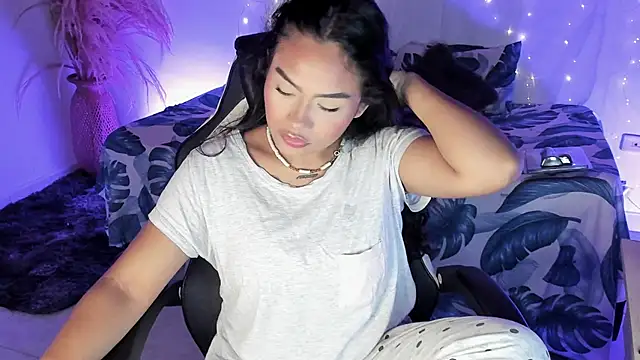 Riana Kean online show from 03/17/26, 02:36