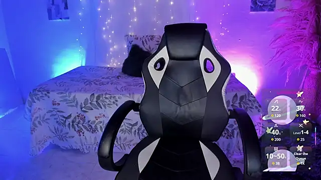 Riana Kean online show from 11/30/25, 04:57